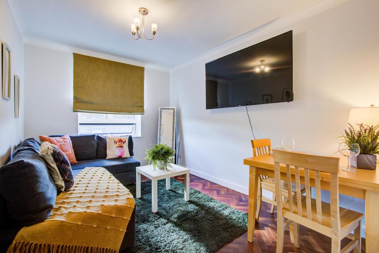 3-Bedroom, 3-Baths Apartment In Super Posh Marylebone, Central London, W1 Exterior foto